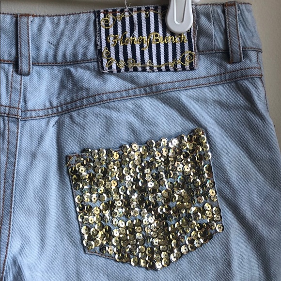 Sequined sexy washed denim shorts - Picture 3 of 4